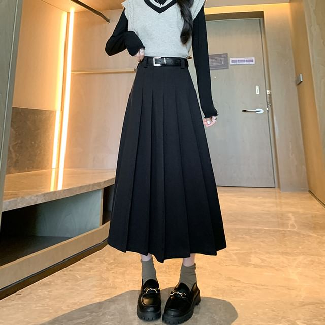 Pleated Midi Skirt and Belt Set with High Waist