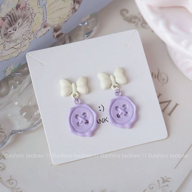 Drop / Button Earring Clip-On Bow