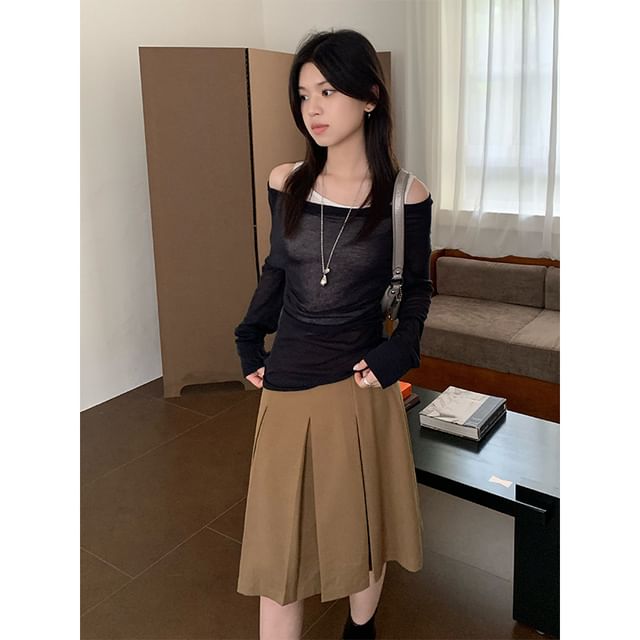 Pleated A-Line Skirt with High Rise