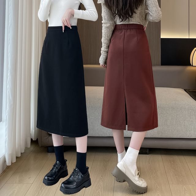 Slit Midi A-Line Skirt in Plain High-Rise Style