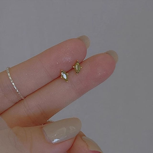 Stud Earring Rhinestone Alloy