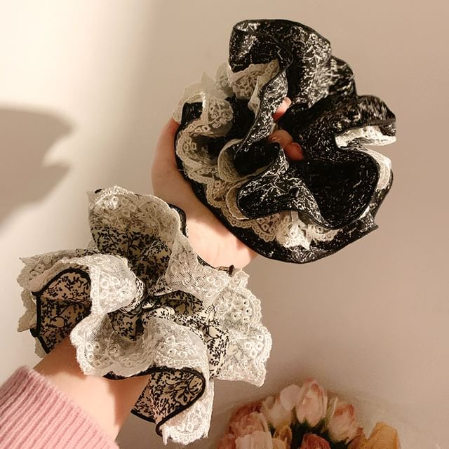 Lace Scrunchie Trim Floral Print