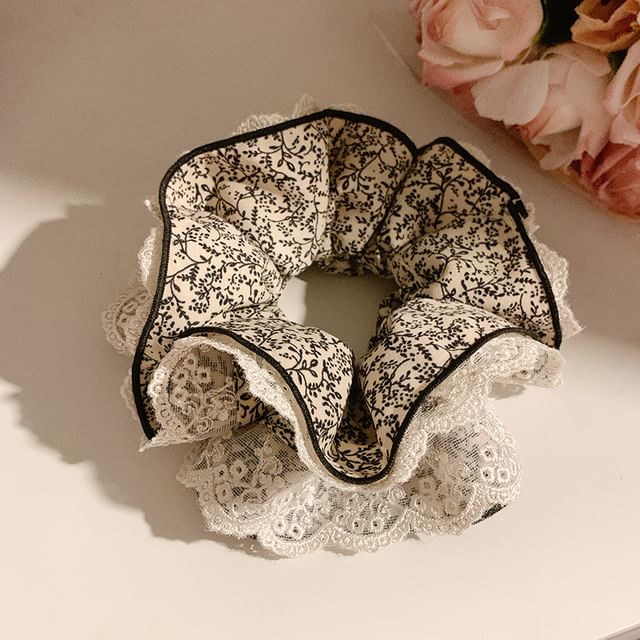 Lace Scrunchie Trim Floral Print