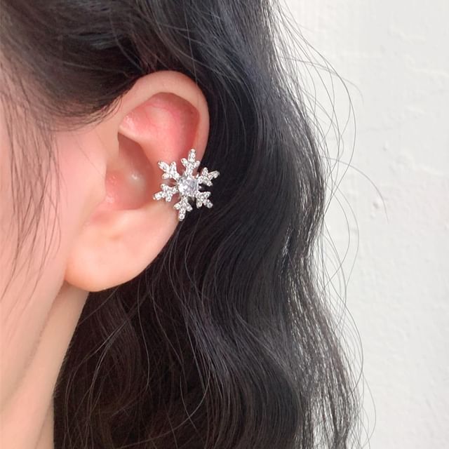 Rhinestone Cuff Snowflake Ear