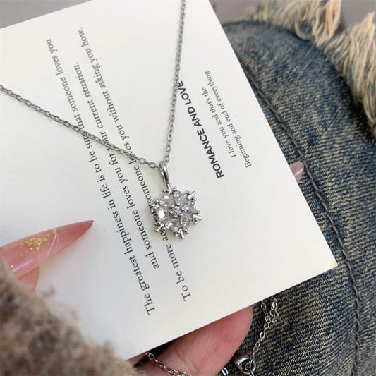 Snowflake Necklace Pendant Rhinestone