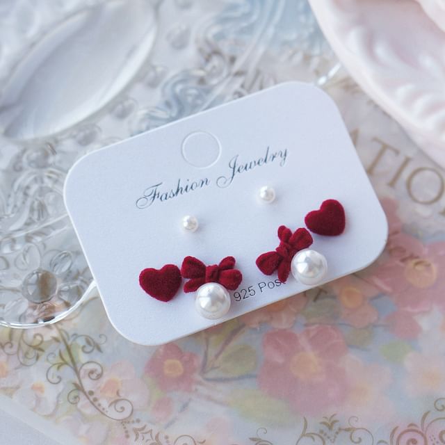 Pearl Bow Stud Set Earring Faux Pairs: 3 of Asymmetrical