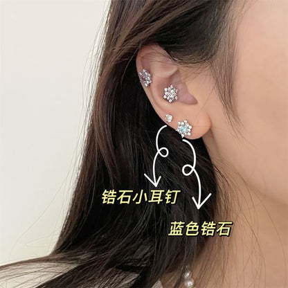 Earring Rhinestone Snowflake Stud