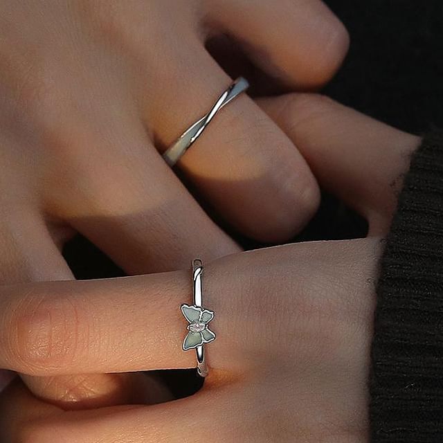 Couple Matching Glow Ring - Dark Reactive