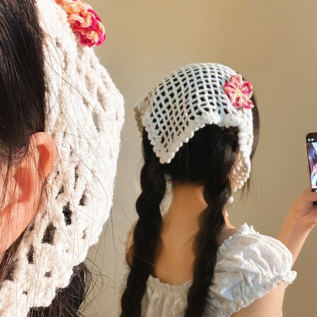 Floral Scarf Triangle Head