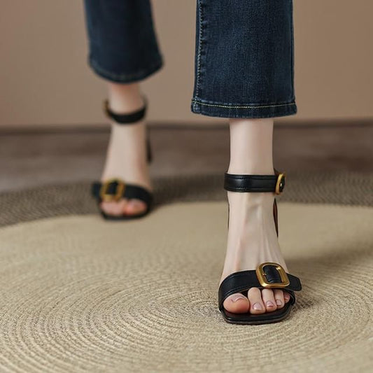 Round Heel Buckled Sandals
