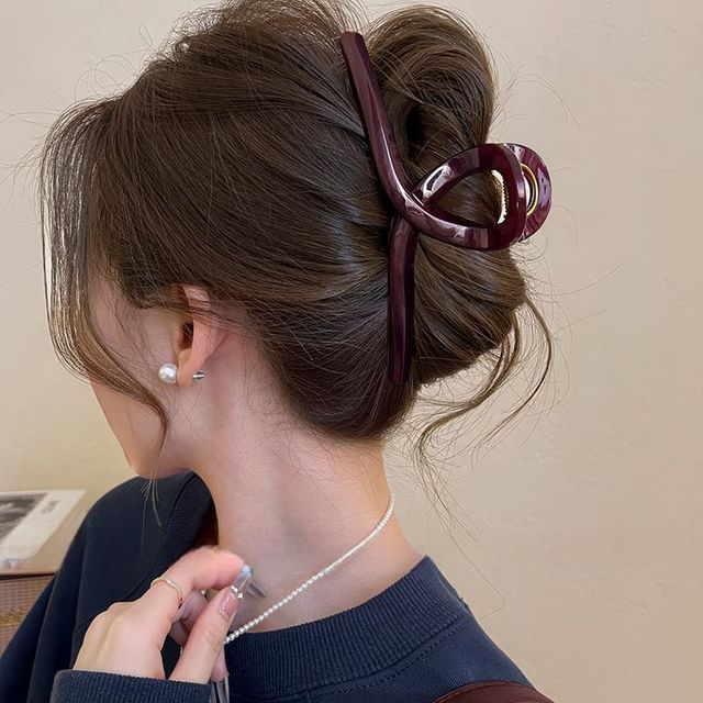 Designs) Claw Acrylic Clip (Various Hair