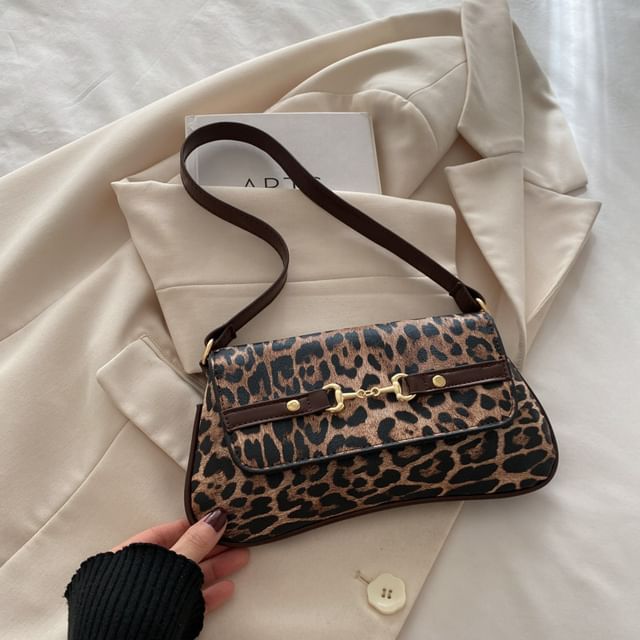 Leopard Print Flap Shoulder Bag