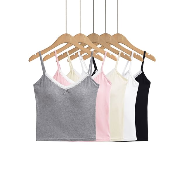 Padded Lace Trim V-Neck Crop Camisole Top