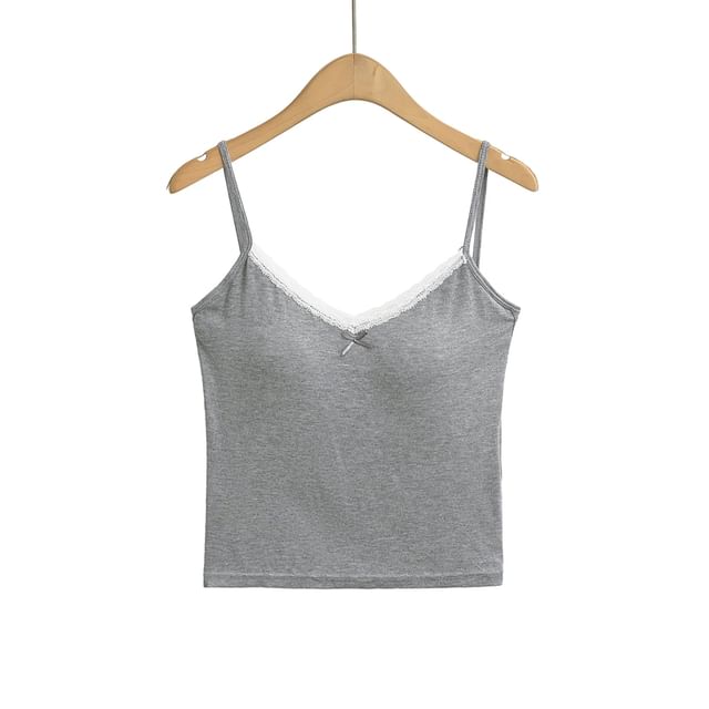Padded Lace Trim V-Neck Crop Camisole Top
