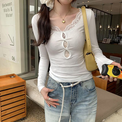Slim-Fit Lace Panel V-Neck Long-Sleeve Tee