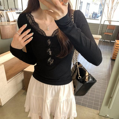 Slim-Fit Lace Panel V-Neck Long-Sleeve Tee
