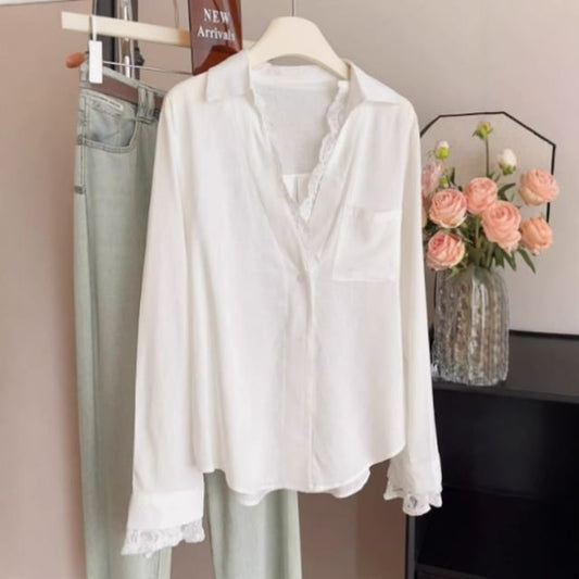 Pocket Detail Lace Trim V-Neck Long-Sleeved Shirt