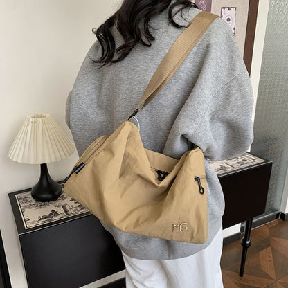 Plain Nylon Shoulder Bag