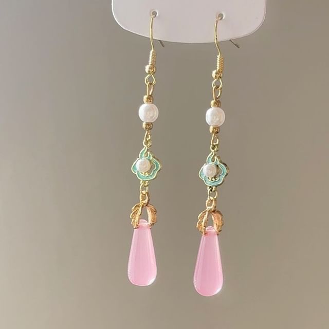 Faux Dangle Pearl Earring
