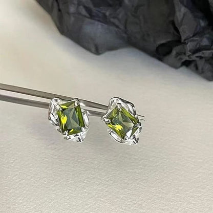 Stud Earring Gemstone