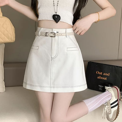 Contrast Stitch Denim Mini Skirt with High Rise