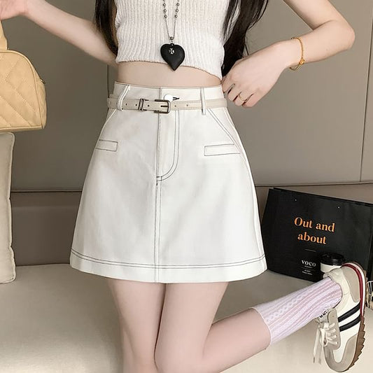 Contrast Stitch Denim Mini Skirt with High Rise