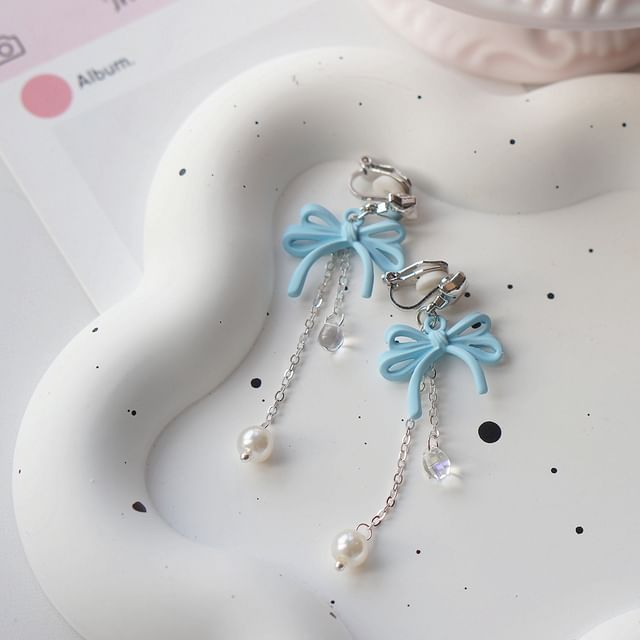 Clip-On / Pearl Drop Silver Faux Sterling 925 Bow Earring