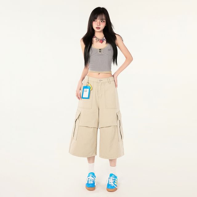 Mid Waist Plain Capri Loose Fit Cargo Pants