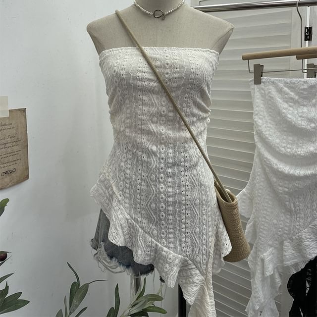 Asymmetrical Ruffle Lace Tube Top