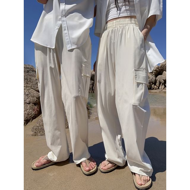 Unisex Wide-Leg Cargo Pants