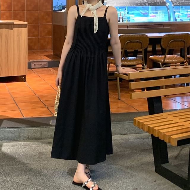 Spaghetti Strap Square Neck Plain Pleated Midi A-Line Dress