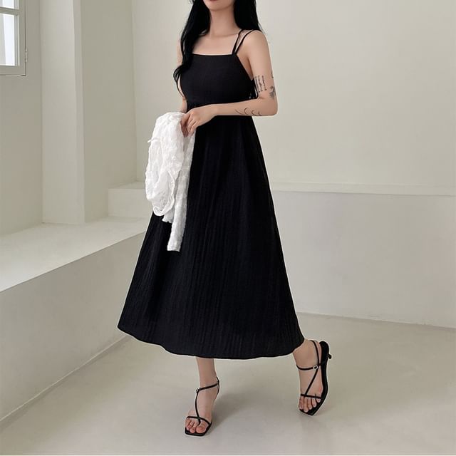 Spaghetti Strap Plain Open-Back Slim-Fit Midi A-Line Dress