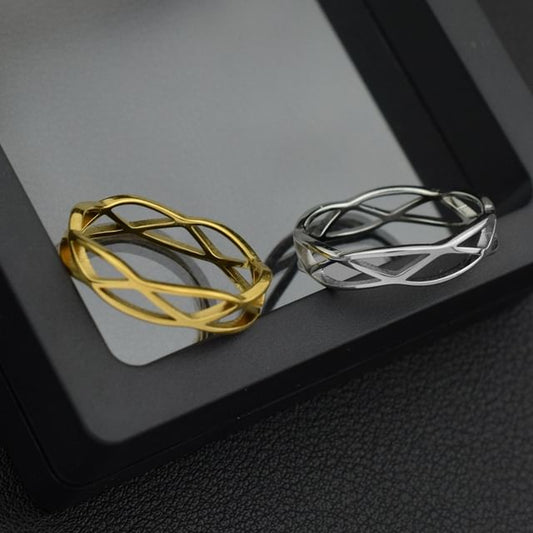 Hollow Ring