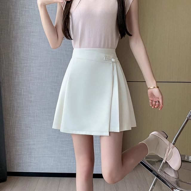 Pleated Mini Flared Skirt with High Waist