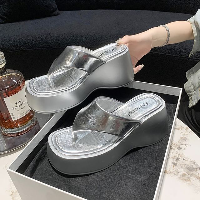 Platform Wedge Plain Faux Leather Flip-Flops