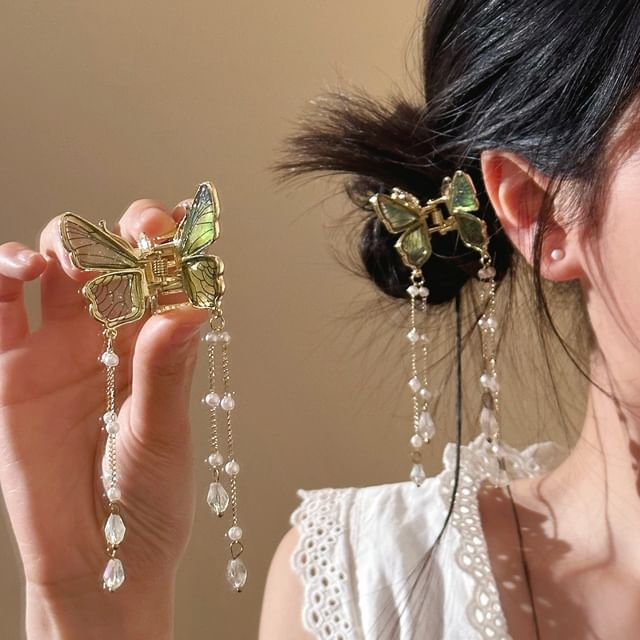 Hair Fringed Claw Butterfly Pearl Faux
