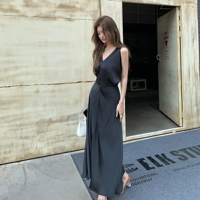 Satin V-Neck Sleeveless A-Line Maxi Dress