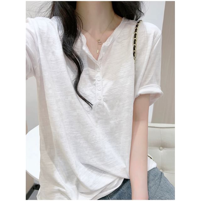 Plain Henley Short-Sleeved Shirt