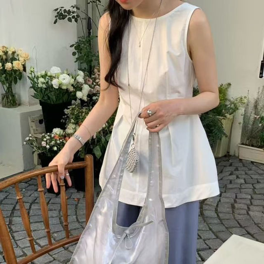 Sleeveless Round-Neck Plain Pleated Blouse