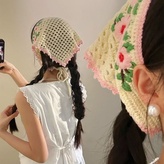 Band Knit Floral Head