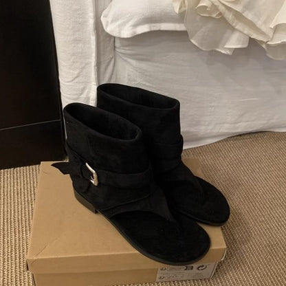 Low Heel Plain Buckled Faux Suede Short Thong Boots