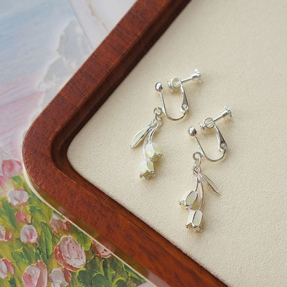 Tulip / Earring On Dangle Clip