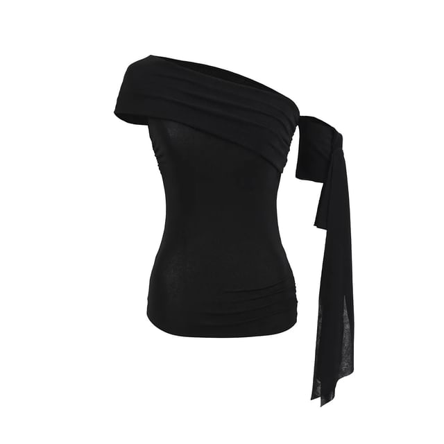 Plain Off-Shoulder Asymmetric Slim-Fit Top