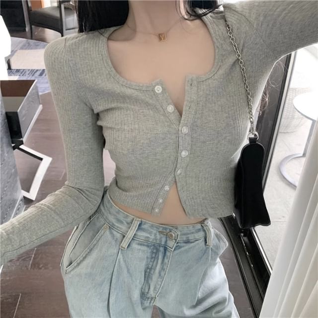 Ribbed Scoop-Neck Long-Sleeved Cropped Tee with Buttons