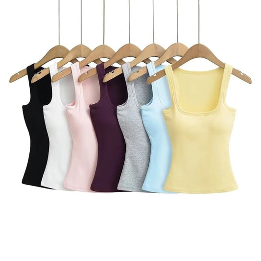 Plain Padded Scoop-Neck Cropped Tank Top