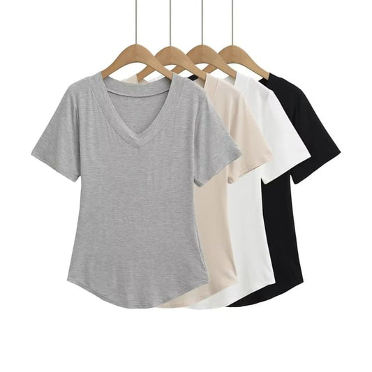 Plain V-Neck Short-Sleeved Tee
