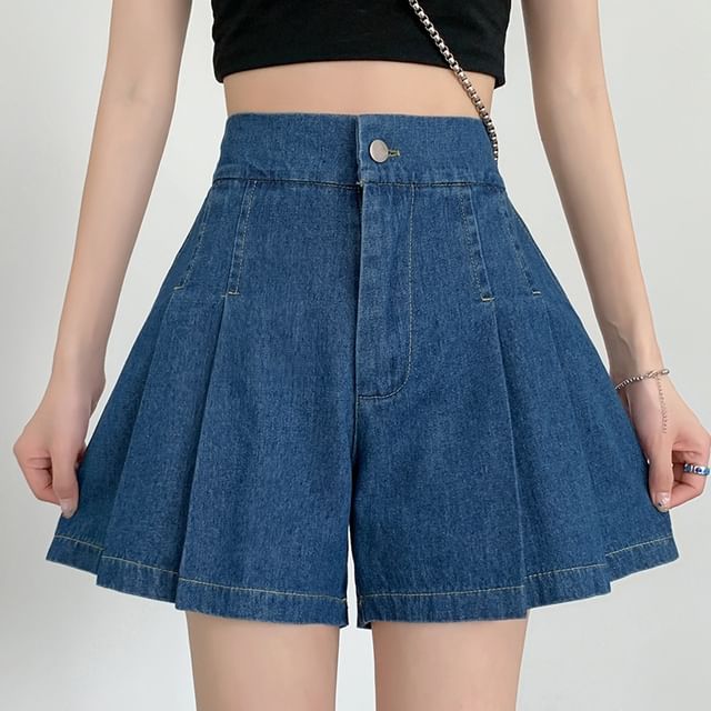 High Waist Pleated Wide Leg Denim Shorts