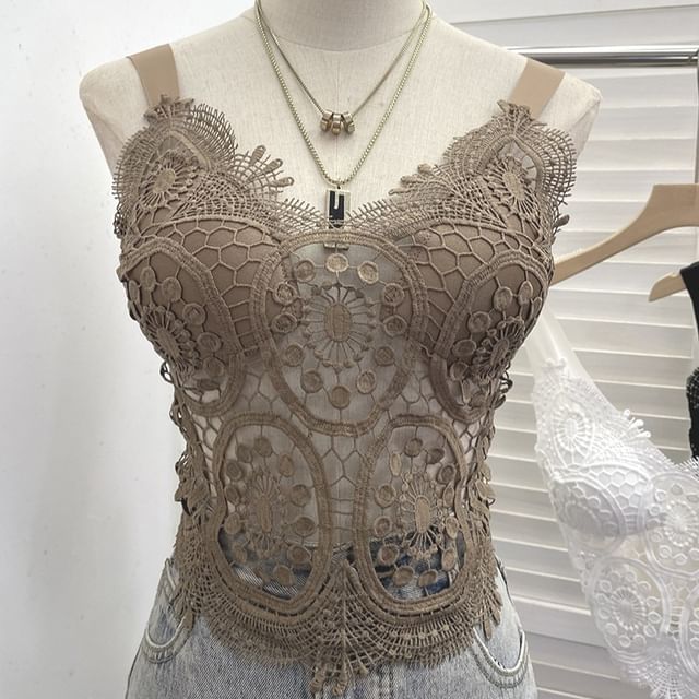 Padded Lace Camisole Top in Solid Color