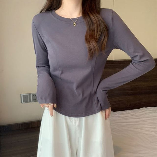 Plain Round-Neck Long-Sleeved Tee