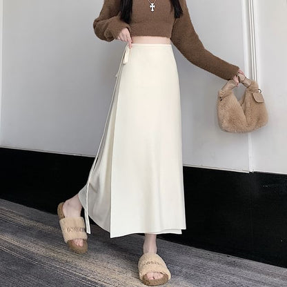Tie-Side Slit High Rise Midi Knit Skirt